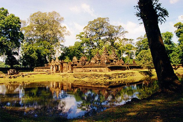 Banteay Srei temple