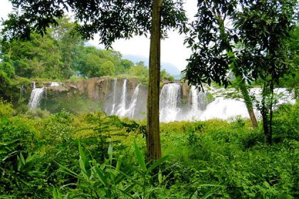 Tad Fane waterfall